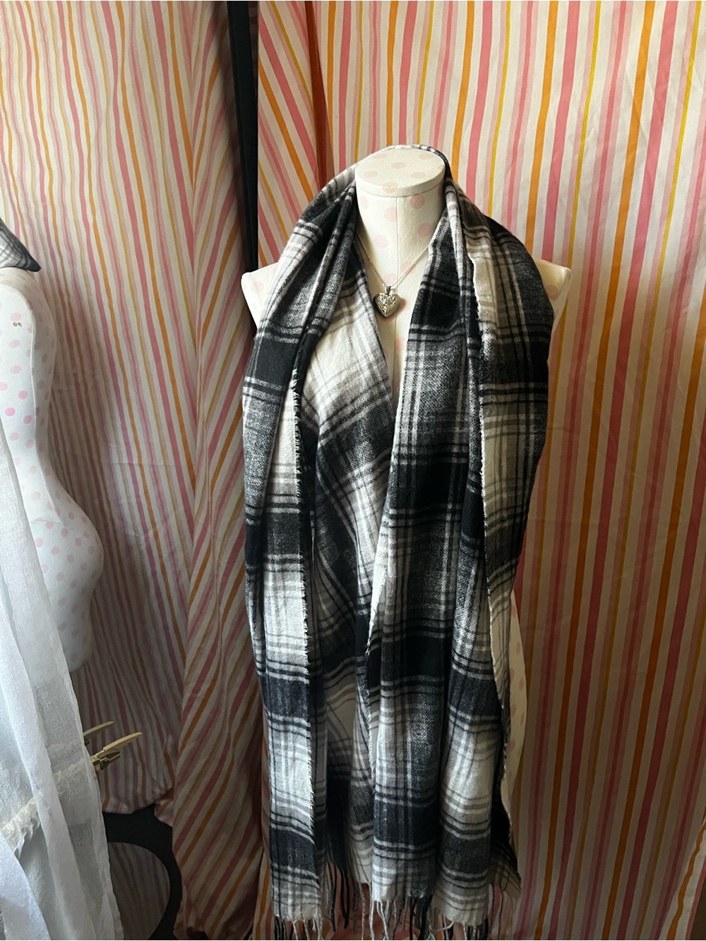 Classic Black & White Plaid Scarf Wrap - Unbranded